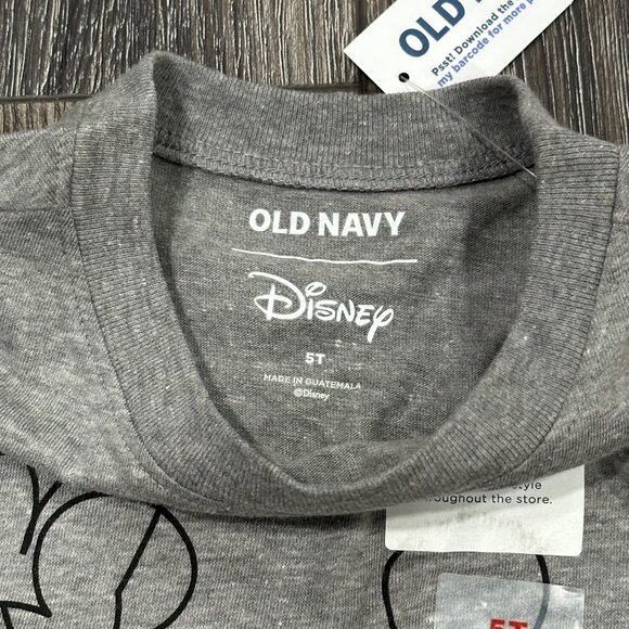 NWT Grey Disney Mickey & Minnie Mouse Heart Long-Sleeved Shirt, Size 5T - Picture 2 of 4
